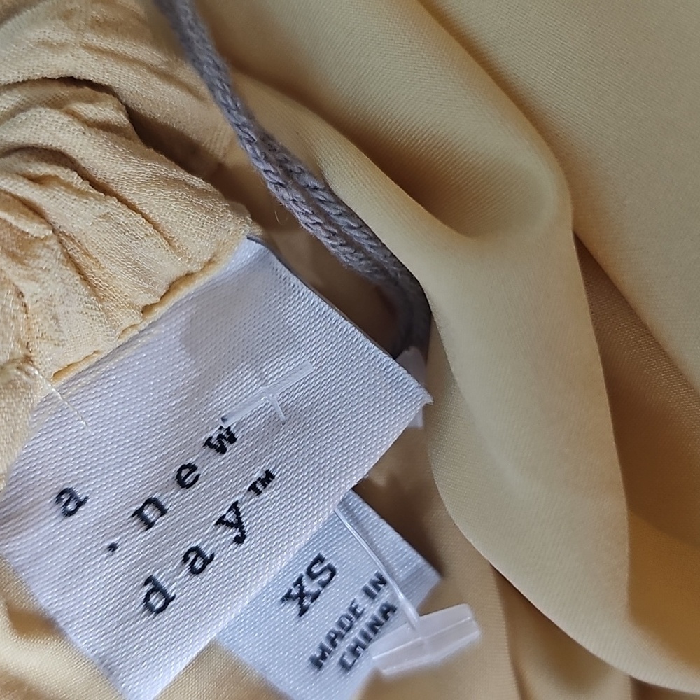 A New Day Size XS Yellow Halter Dress - Picture 7 of 7